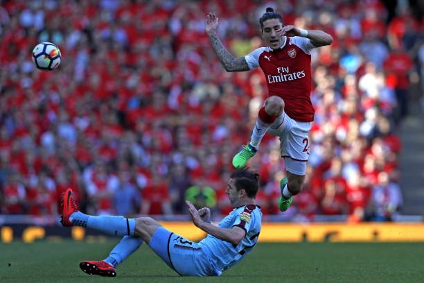 题都应在球 题都应在球